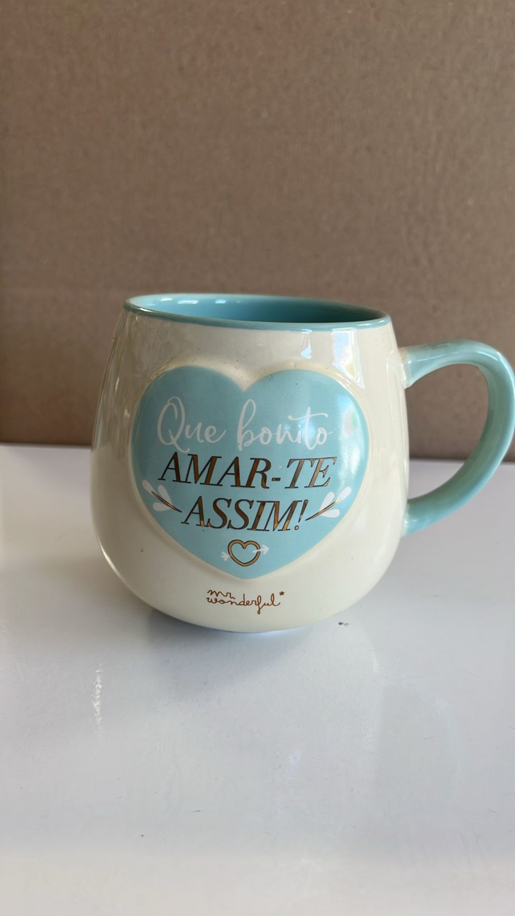 Caneca Mr. Wonderful "Que Bonito Amar-te Assim!"