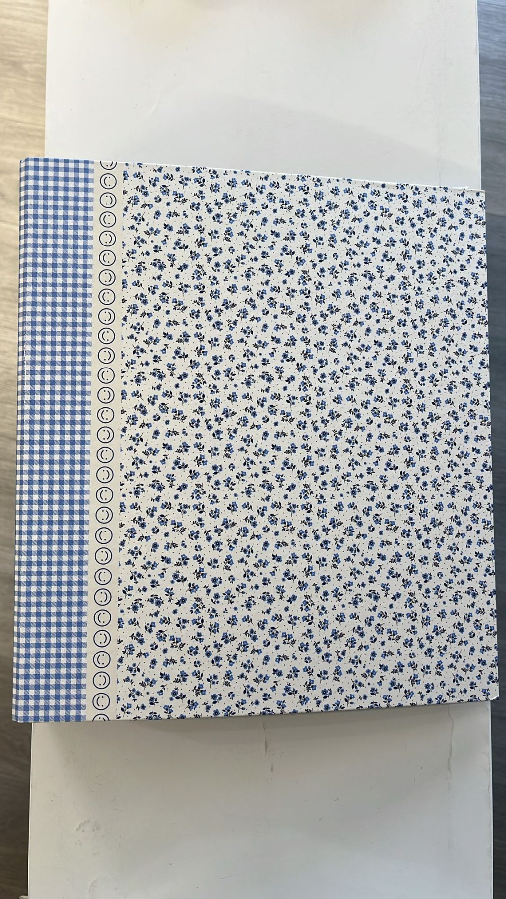 Dossiê A4 sem Argolas